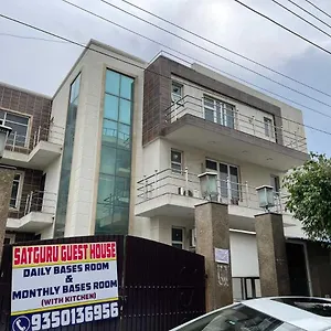 oyo-92730-satguru-guest-house.top-gurgaonhotels.com/