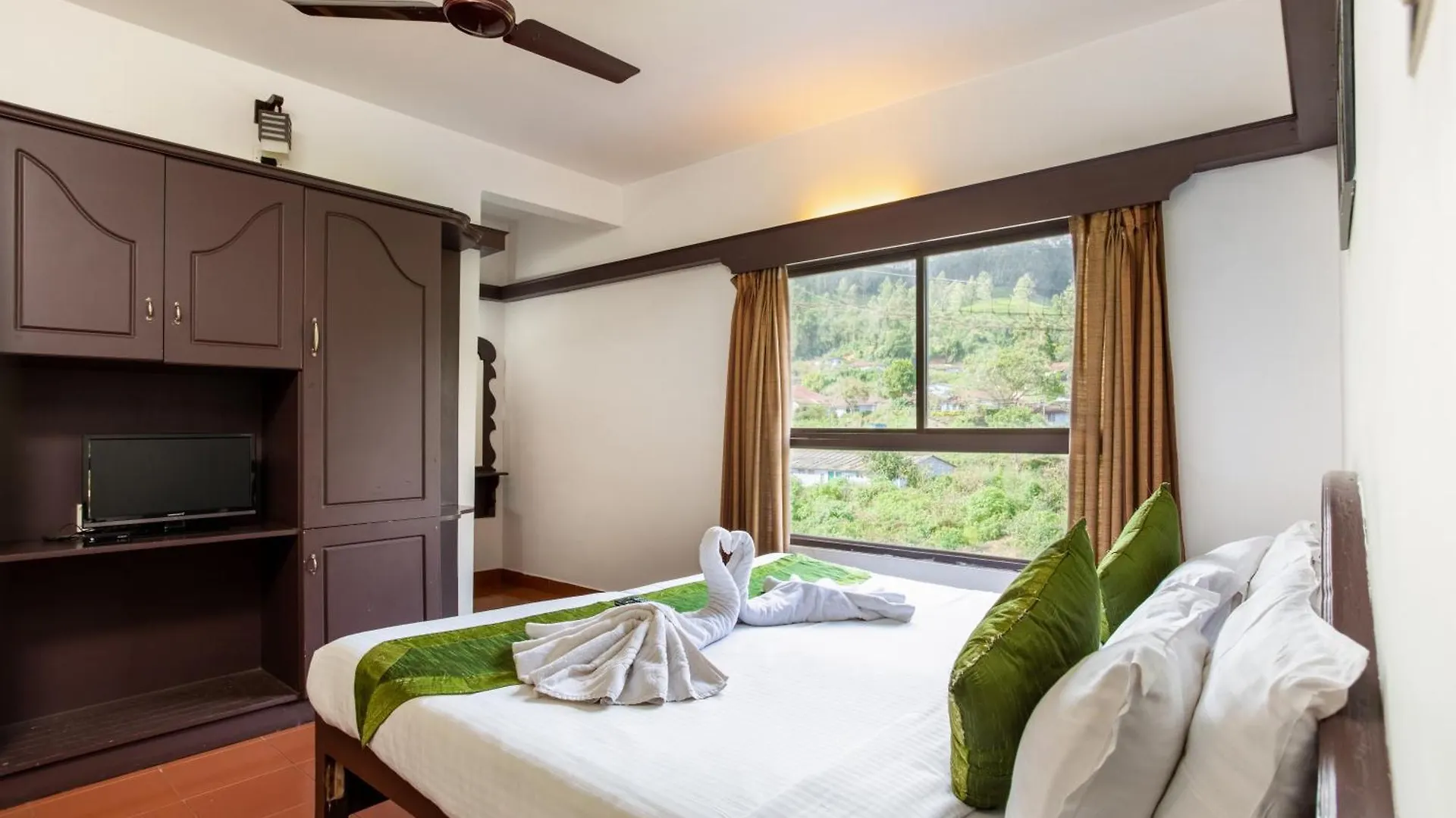 Swiss Garden Hotel Munnar 3*,